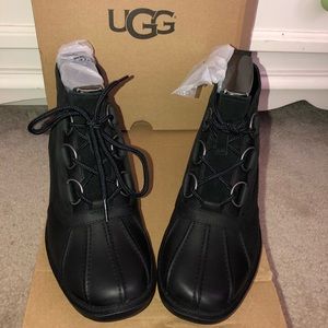 New UGG W Heather Boot *Waterproof*